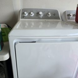 GE brand New Washer And Dryer 