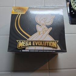 Pokémon Mega Evolution Etb