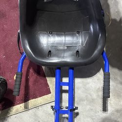 Hoover board seat attachment