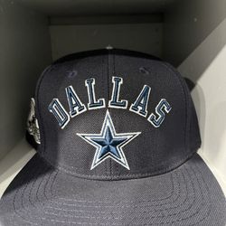 Cowboys Snapback hats 35$ each