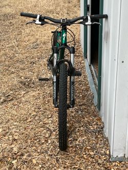 Specialized FSR XC Full Suspension Mountain Bike, Small Frame, 26 inch wheels (READ DESCRIPTION PLEASE)
