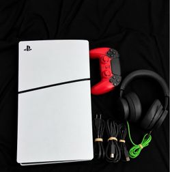 PS5 Slim Digital + Red Controller + Headset