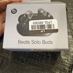 Beats Solo Buds