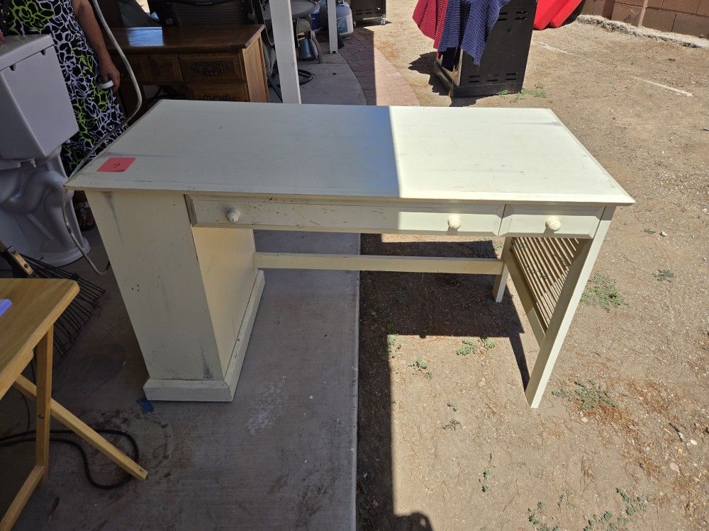 White Desk