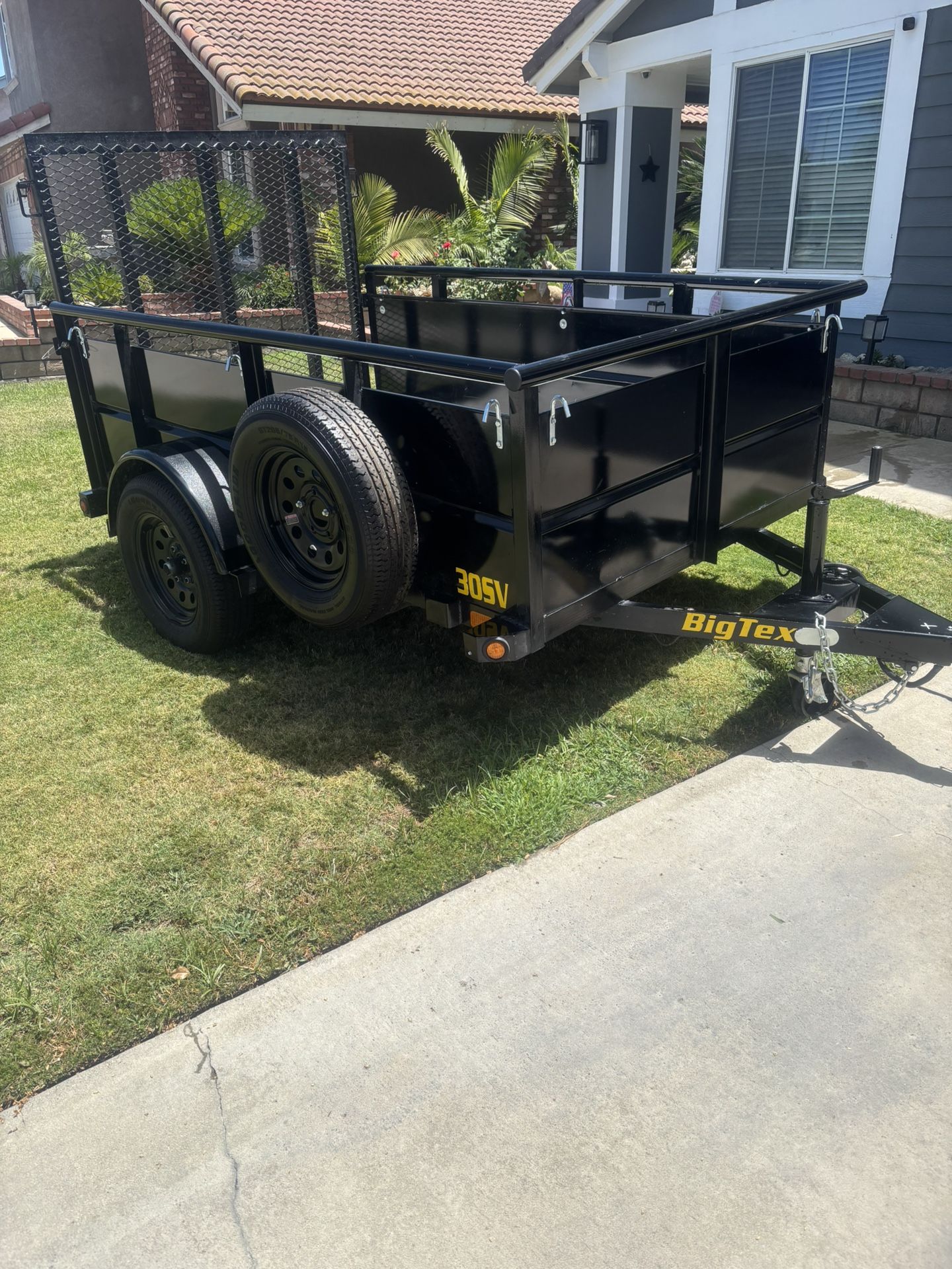 Big Tex Trailer 5’x8’ Bed W/ Landscape Gate