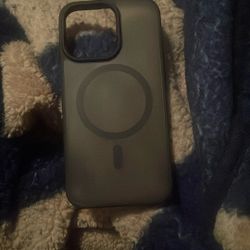 Iphone 13 Pro Black Magnetic Phone Case With 2 Screen Protectors