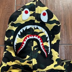 Bape 1st Camo Yellow Hoodie ✅