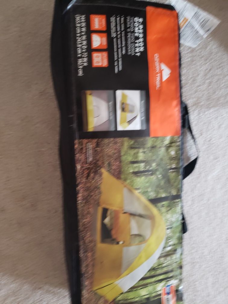 Ozark trail brand new 6 person dome tent 3 sleeping bags