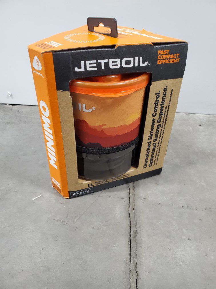 .EW JETBOIL MINIMI COMPACT PROPANE CAMPING STOVE BACKPACKING HIKING 