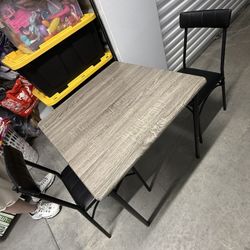 Table And Chairs 