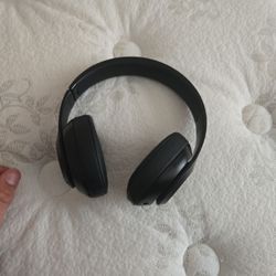 Studio 3 Beats Wireless Headphones 