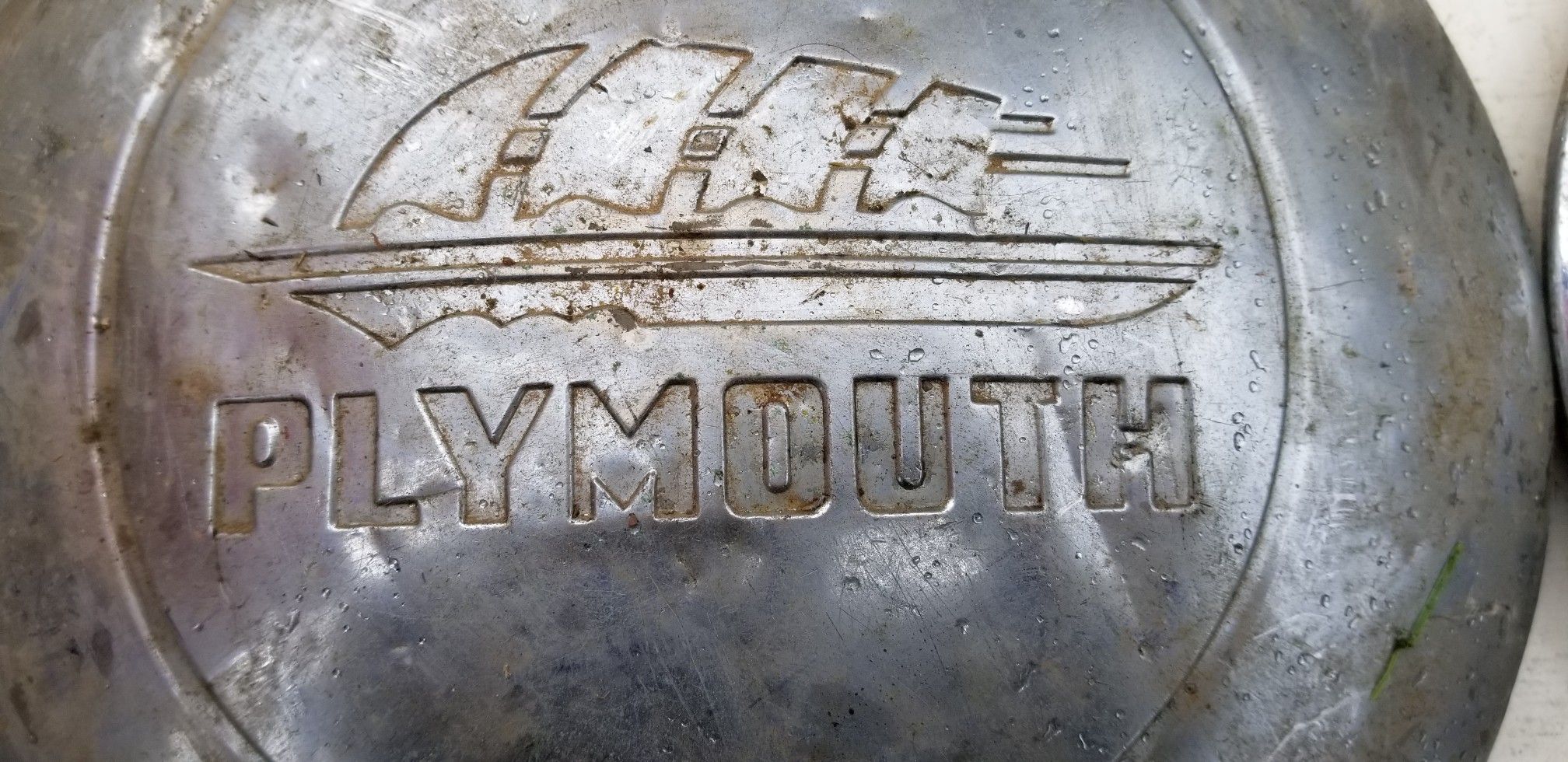 Vintage plymouth hubcaps