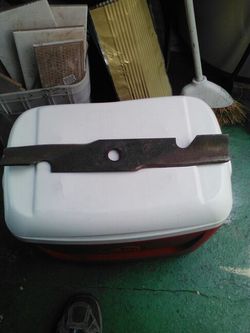 16' lawnmower blade