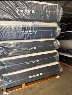 Nectar Mattress.   King Size Nectar 13”  4.0 Classic Memory Foam Mattress.   ☎️📲call Or Tex (213)713-74-89