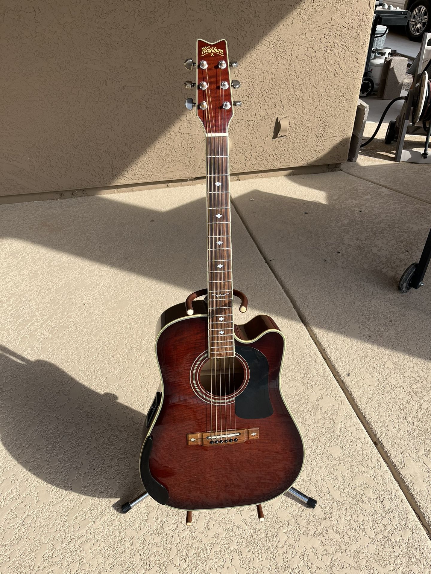 Washburn Guitar