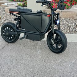 Mini Moto  Electric Motorcycle / Scooter / Ebike  / PEV 
