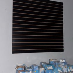 2’x4’ Slat board Qty: 2