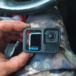 Go Pro 13 Barely Used With  32 GB MemoryCard