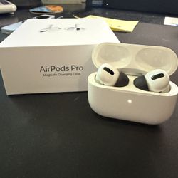 Apple AirPods Pro (Gen 1) 