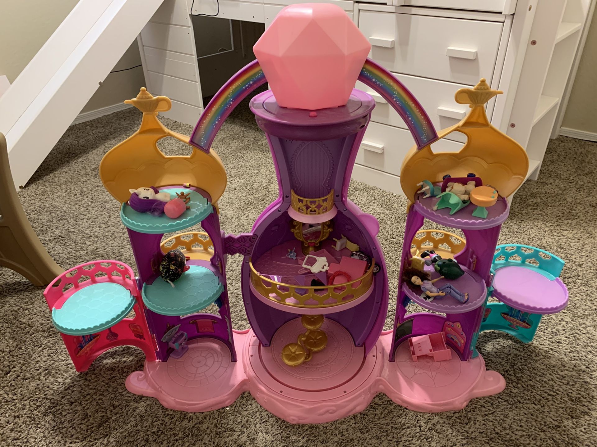 Shimmer and Shine Doll Playhouse