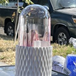 Makeup Brush Organizer 