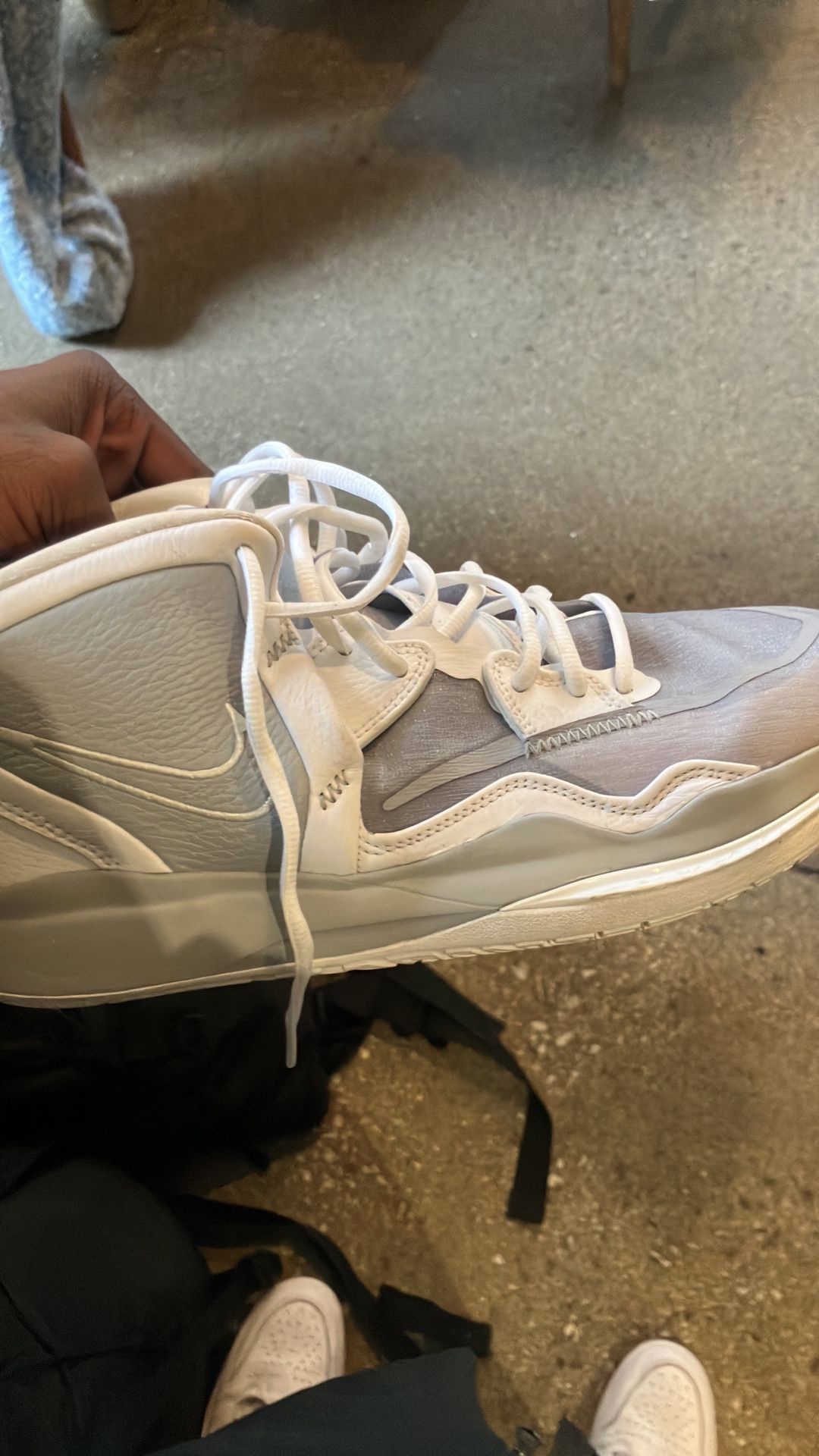 Wolf Grey Kyrie Irving Size 11 display picture 1
