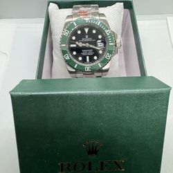 Brand New Automatic Movement Black Face / Green Bezel / Silver Band Designer Watch With Box!