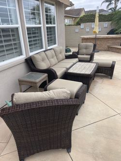 Outdoor Wicker Patio Furniture Set