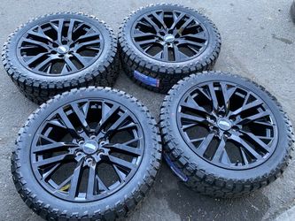 22” Chevy stock oem rims and tires RT brand new set for sale 6 lug