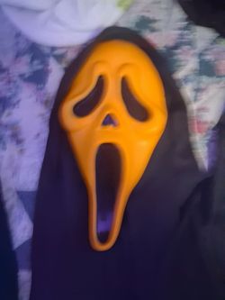 Fluorescent ghostface mask