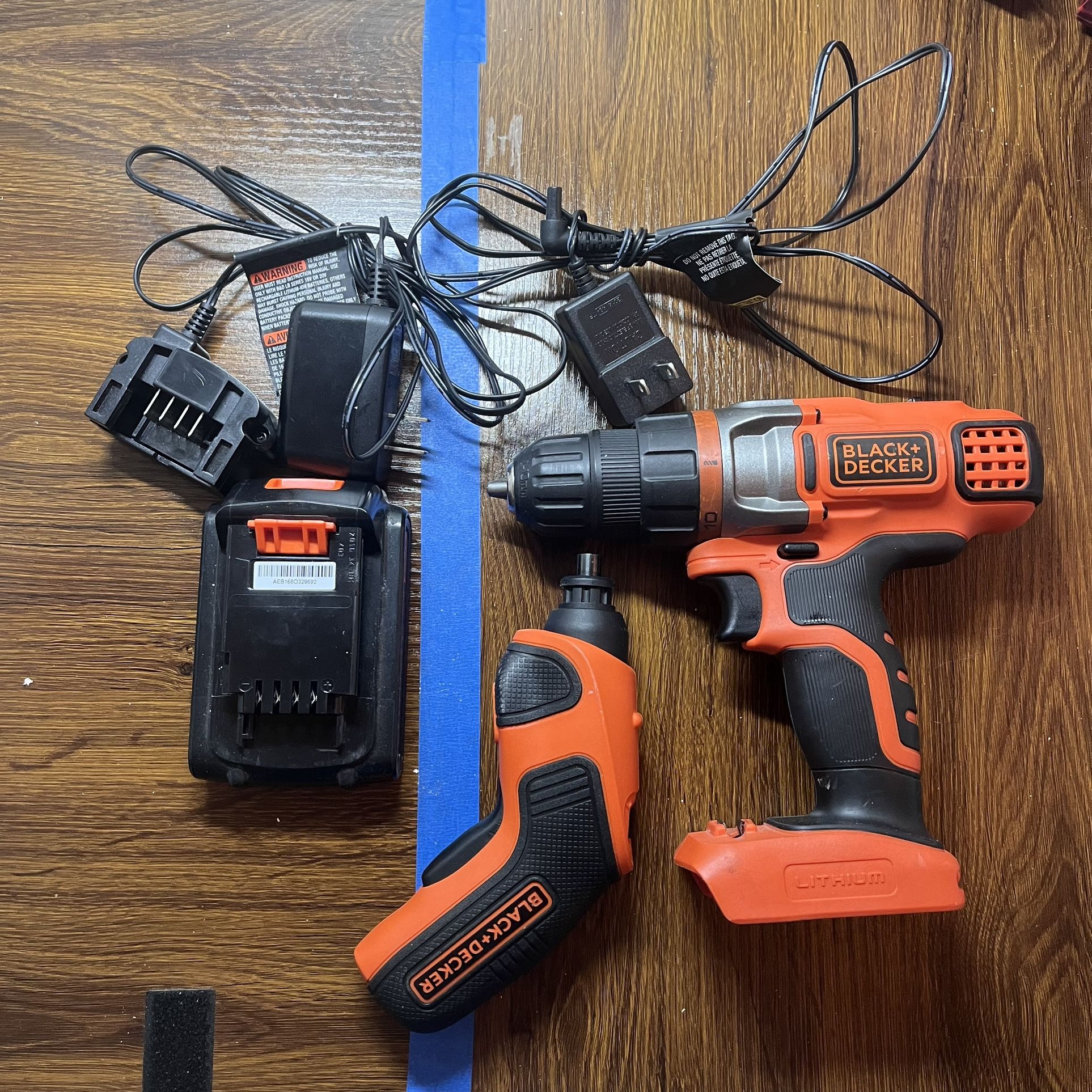 Black & Decker Drill / Screwdriver set