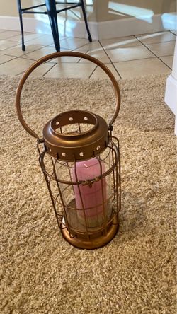Candle holder