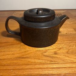 Vintage Finland Arabia Ruska Teapot