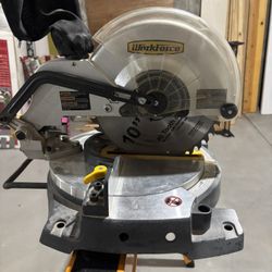 10’’Compound Miter Saw In Great Condition Little Use 