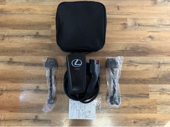 Lexus Portable EV Charger -New open box