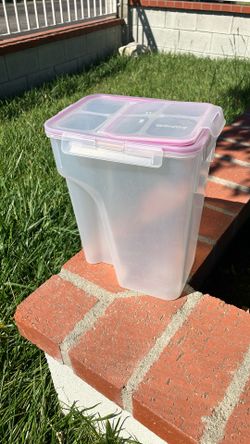 Animal Food Container