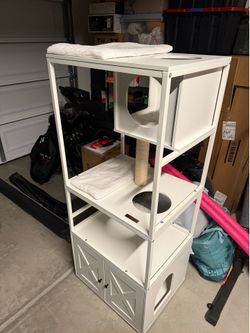Cat Tree with Litter Box Enclosure