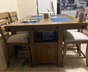 Solid  oak wood dining table