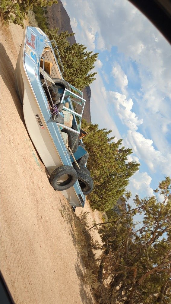Vintage Desert Yacht