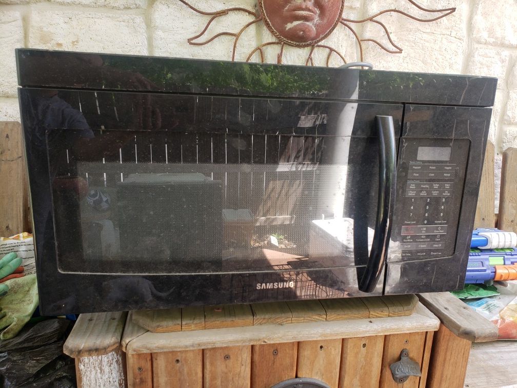 Free microwave and dishwasher