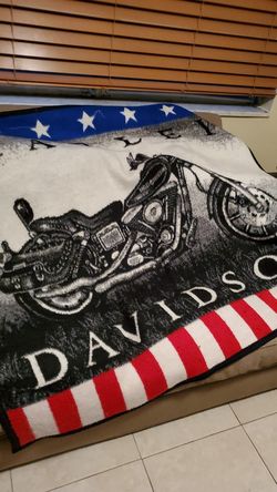 Hardley Davidson throw