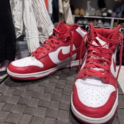 Nike Dunk Championship Red