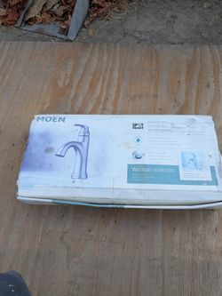 Moen Wellton 84980SRN Spot Resist Brushed Nickel Bathroom Faucet.