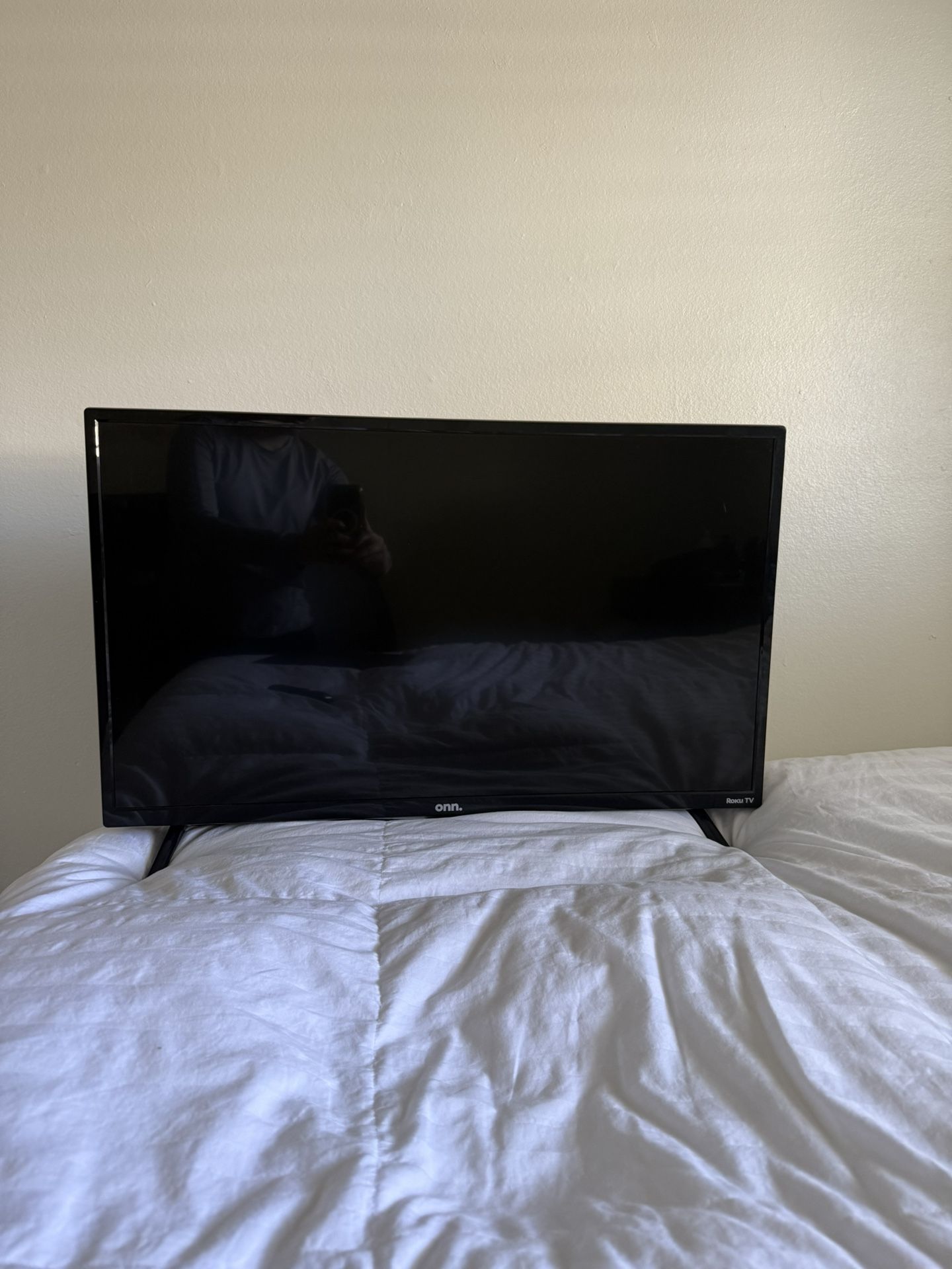 32 Inch Onn Roku TV