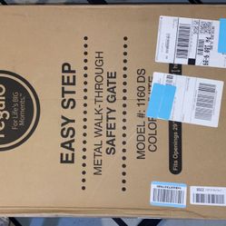 Regalo Metal Safety Gate