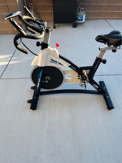 L NOW D600 Indoor Cycling Spin Bike
