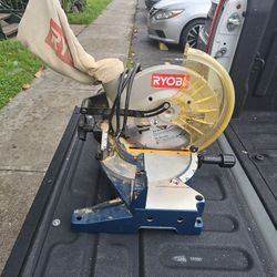 RYOBI TS1350 240V Compound Mitre Saw 10