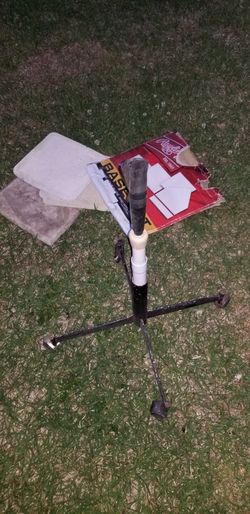 Batting / Hitting TEE, rubber Bases, Pitching Trainer
