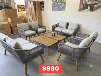 New inbox 8person patio rope set with cushions (we finance and deliver)