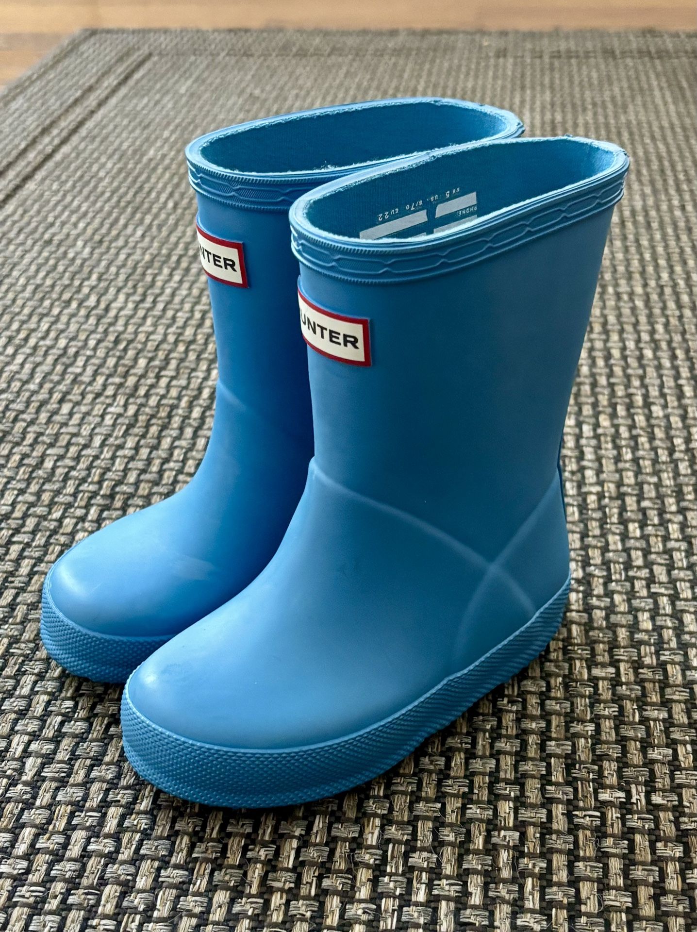 Hunter Kids Original Kids' First Classic Rain Boot Toddler/Little Kid Bucket Blue 7 Toddler